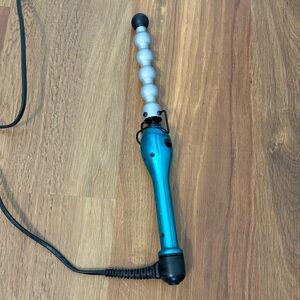 Bed Head Rock and Roller Bubble Iron